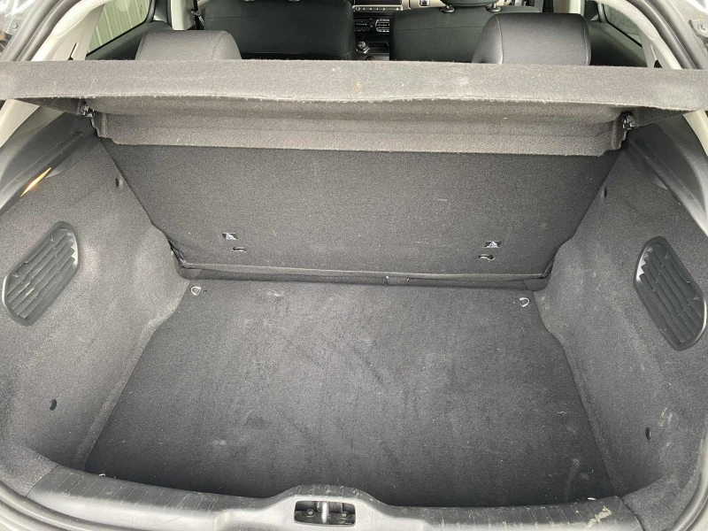 Citroen C4 Cactus, снимка 4 - Автомобили и джипове - 52287457