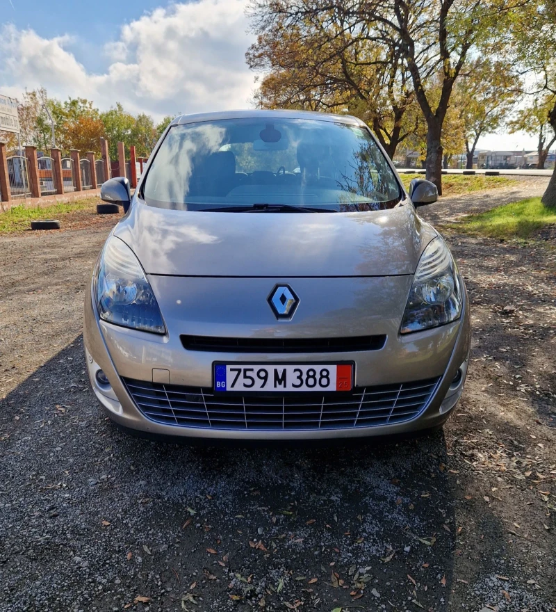 Renault Grand scenic 1.9DCi 7места, Нави, снимка 2 - Автомобили и джипове - 52301993