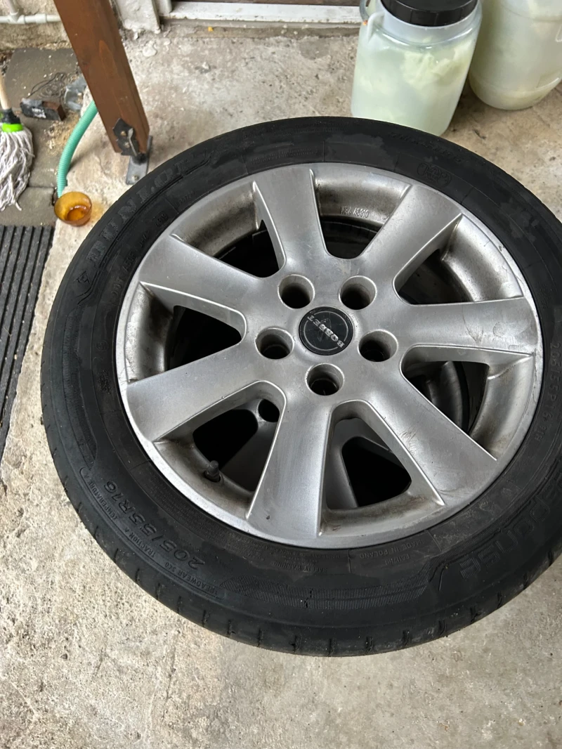 VW Passat 1.9 TDI 131+ , снимка 6 - Автомобили и джипове - 52336400