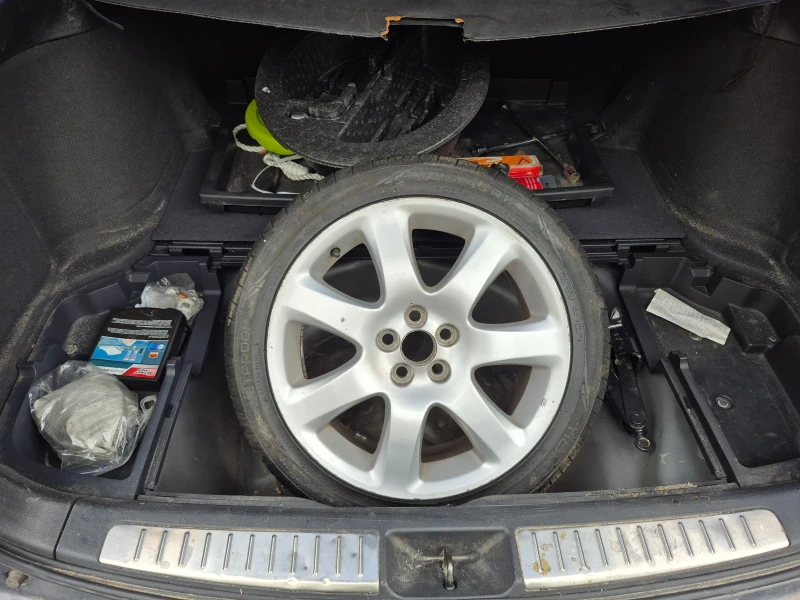 Toyota Avensis 2.0, снимка 7 - Автомобили и джипове - 52874059