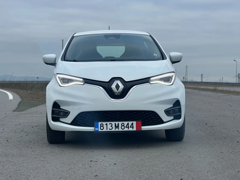 Renault Zoe R135 CCS 52kw Гаранция 99% SoH Термопомпа, снимка 2 - Автомобили и джипове - 53275340