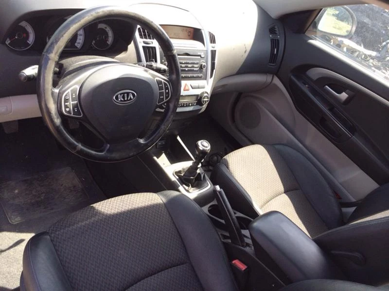 Kia Ceed 1.4i/1.6crdi - изображение 9