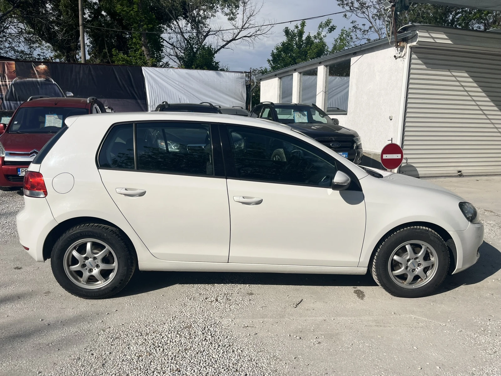VW Golf 6 - 1.6 TDI- 105 к.с. - изображение 7