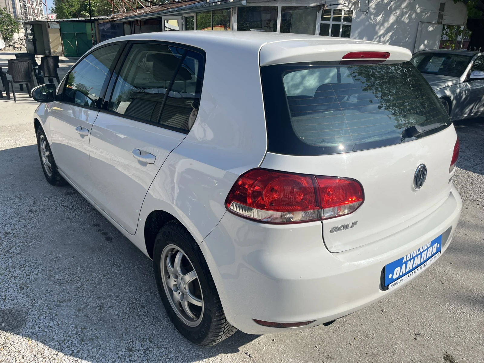 VW Golf 6 - 1.6 TDI- 105 к.с. - изображение 4
