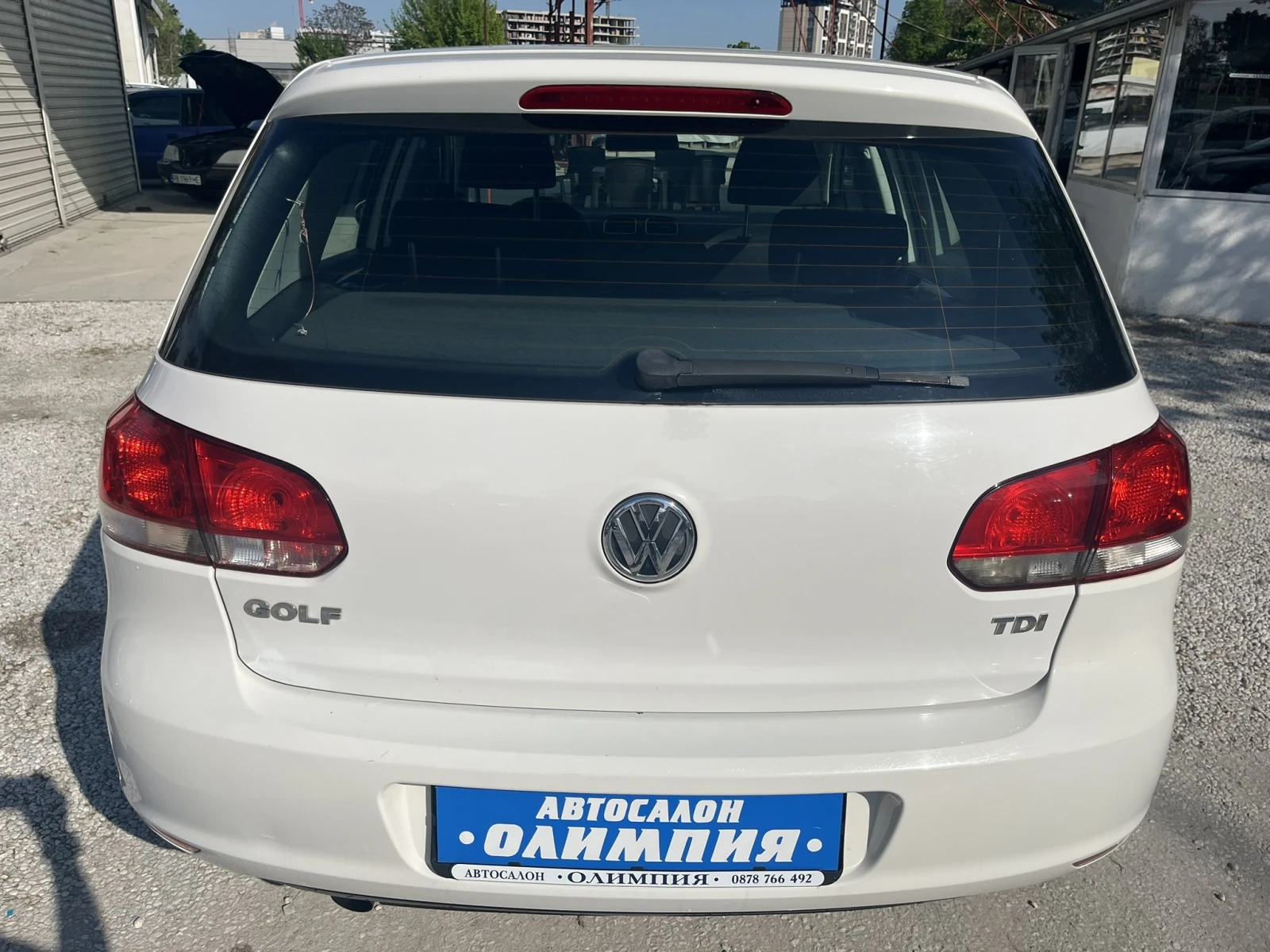 VW Golf 6 - 1.6 TDI- 105 к.с. - изображение 5