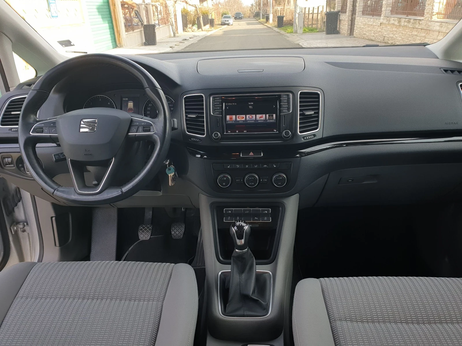 Seat Alhambra 2.0 TDI - изображение 10