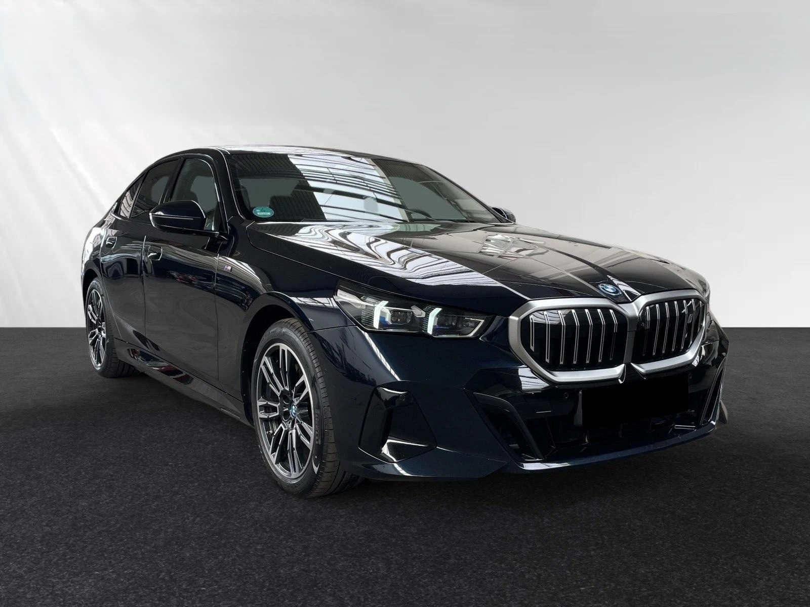 BMW i5 xDrive40 M-SPORT PAKET B&W HEAD UP 360 - изображение 2