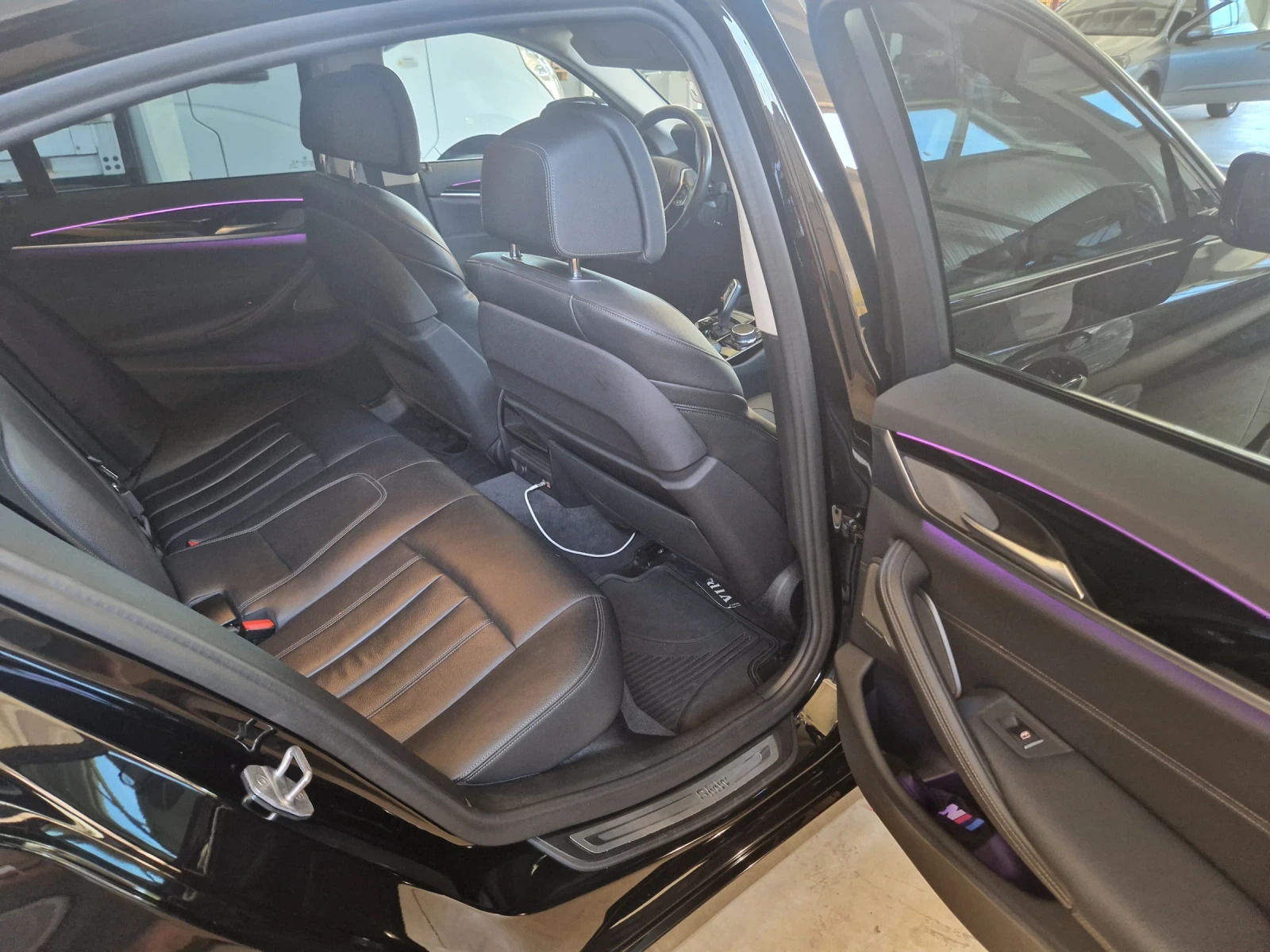 BMW 530 Harman Kardon//// keyless / | Mobile.bg   12