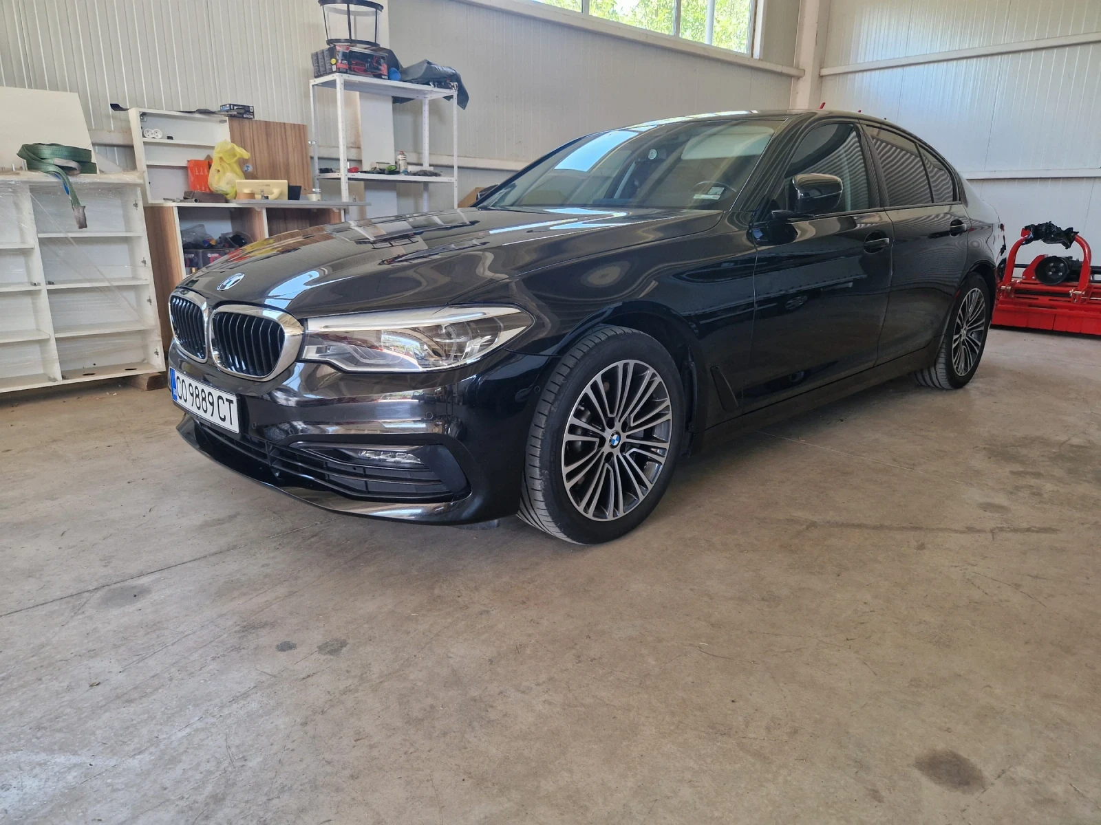 BMW 530 Harman Kardon/Камера//Обдухване/ keyless / - изображение 4