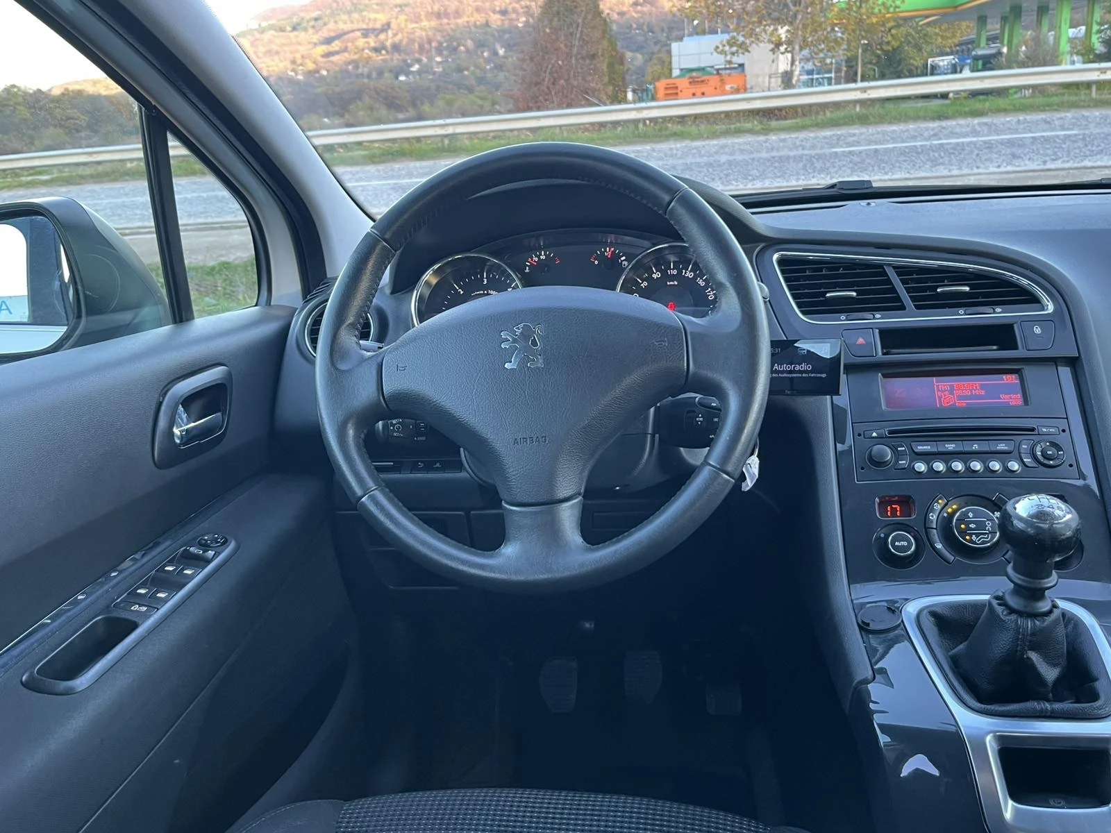 Peugeot 5008 1.6HDI 112 EURO 5   | Mobile.bg   12