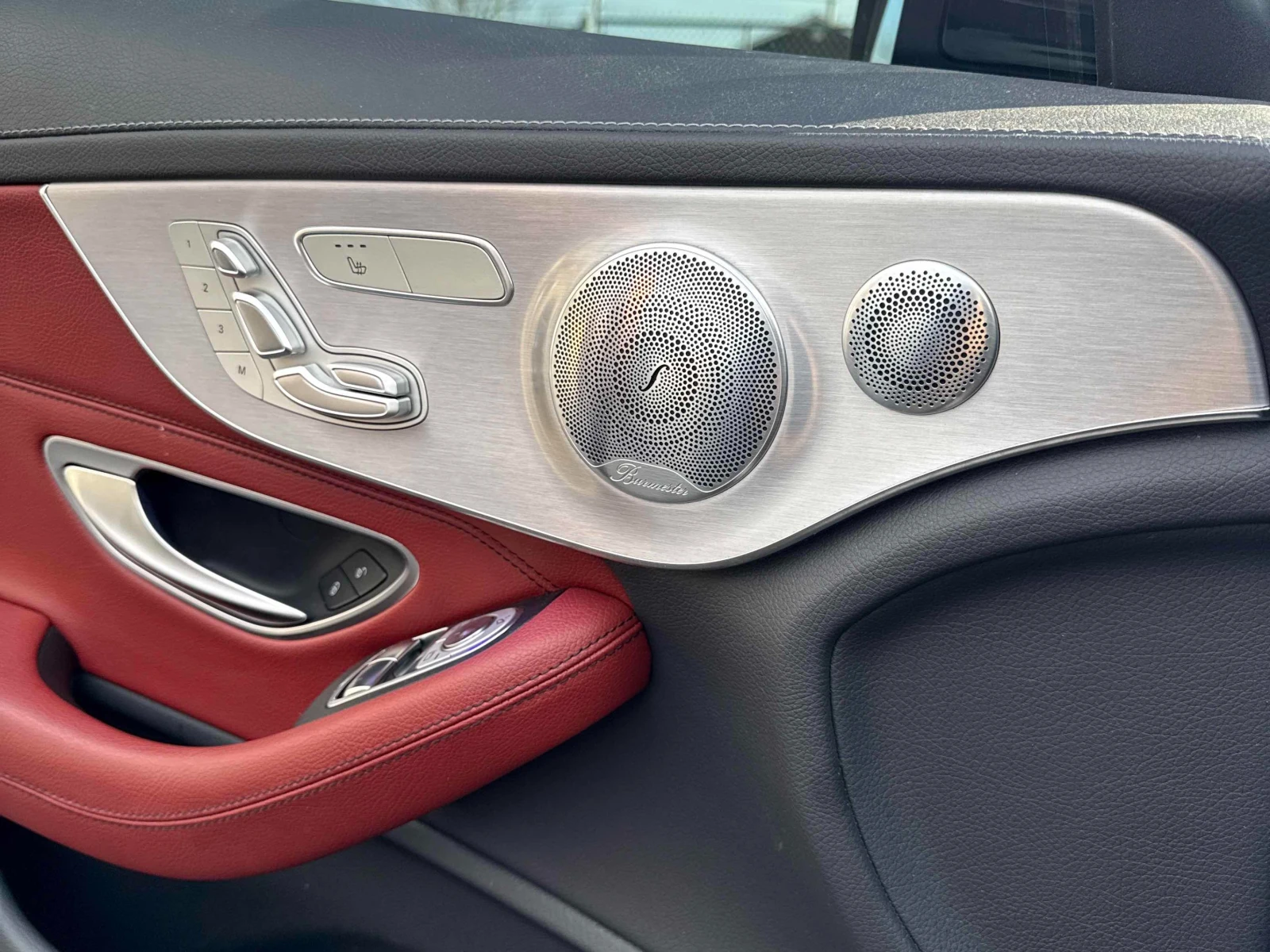 Mercedes-Benz C 43 AMG * * CARFAX * *   * *  | Mobile.bg   11