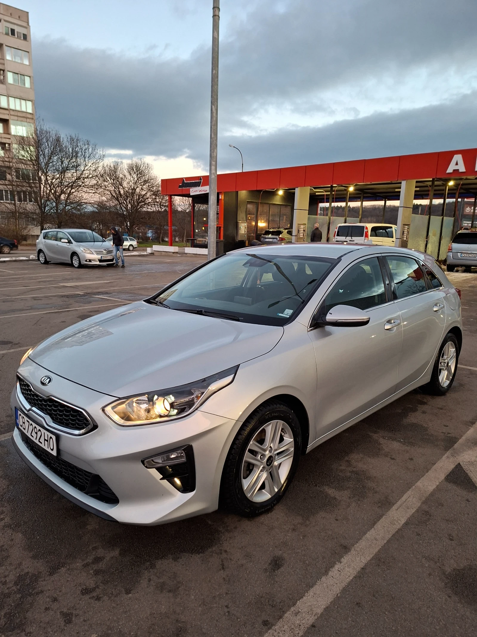 Kia Ceed 1.6CRDI - 136�.�. | Mobile.bg � ����������� 1