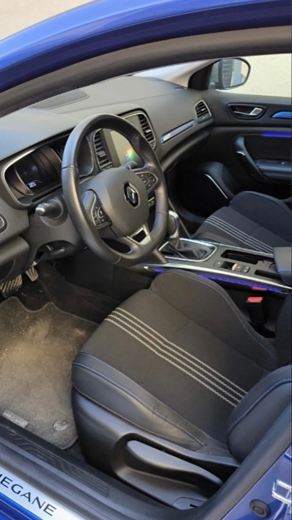 Renault Megane 1.3TCE GT LINE - изображение 6