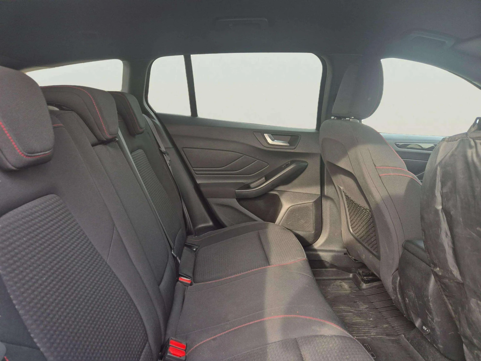 Ford Focus 1.0 EcoBoost - изображение 9