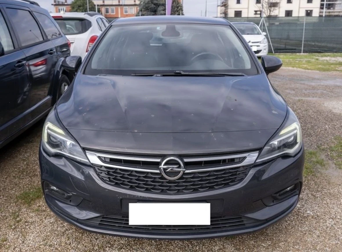 Opel Astra 1.6 CDTI DPF Elective, снимка 2 - Автомобили и джипове - 53771724