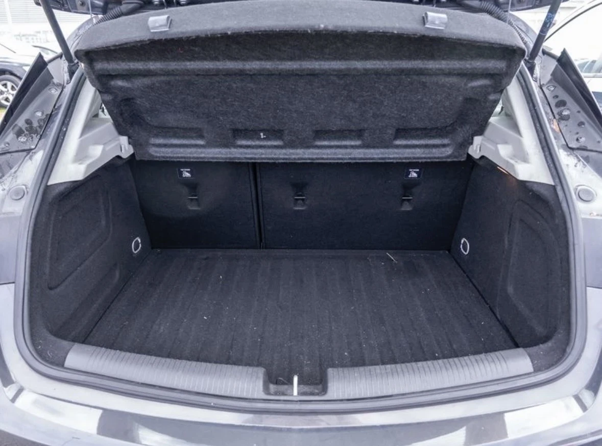 Opel Astra 1.6 CDTI DPF Elective, снимка 11 - Автомобили и джипове - 53771724