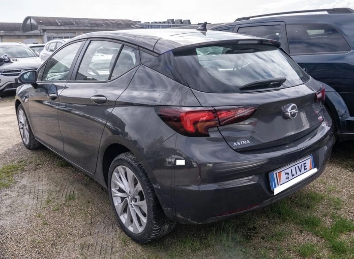 Opel Astra 1.6 CDTI DPF Elective, снимка 6 - Автомобили и джипове - 53771724