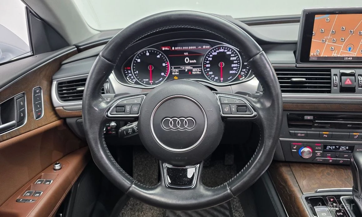 Audi A7 3.0 TDI* BOSE* DISTRONIC* HEAD-UP* 360 CAM* ШИБИДА, снимка 11 - Автомобили и джипове - 53885590