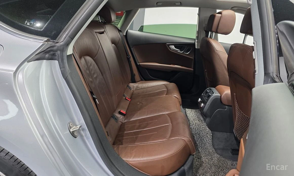 Audi A7 3.0 TDI* BOSE* DISTRONIC* HEAD-UP* 360 CAM* ШИБИДА, снимка 16 - Автомобили и джипове - 53885590