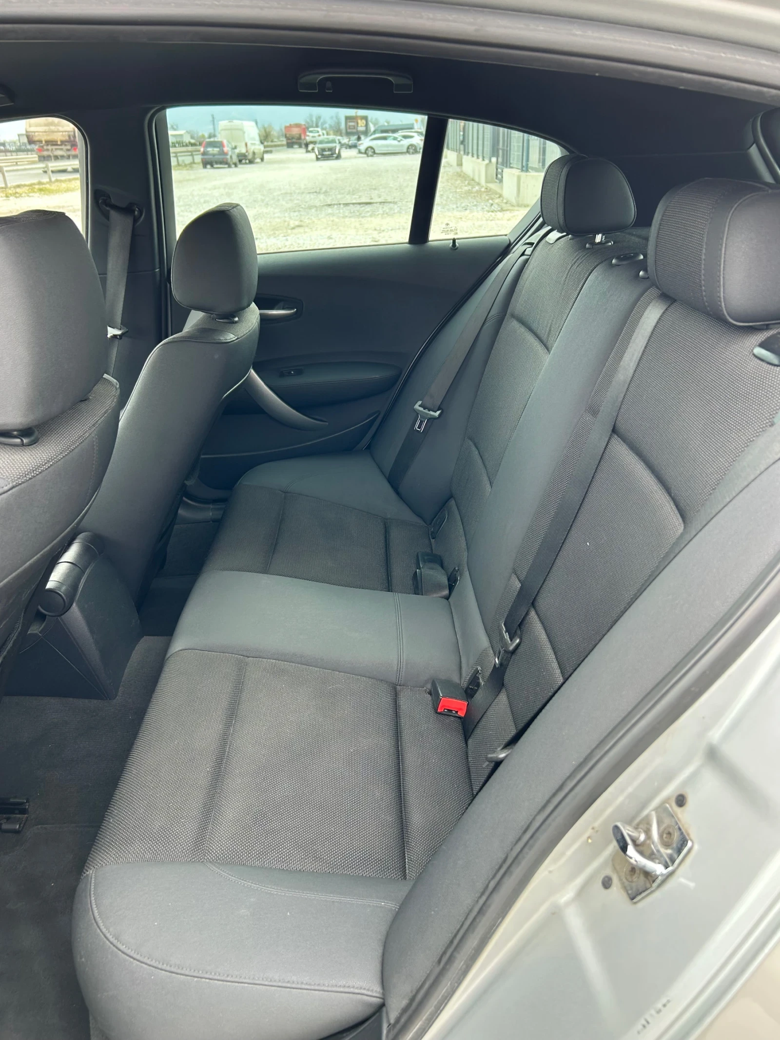 BMW 120 М47 MPACK FULL, снимка 10 - Автомобили и джипове - 53925505