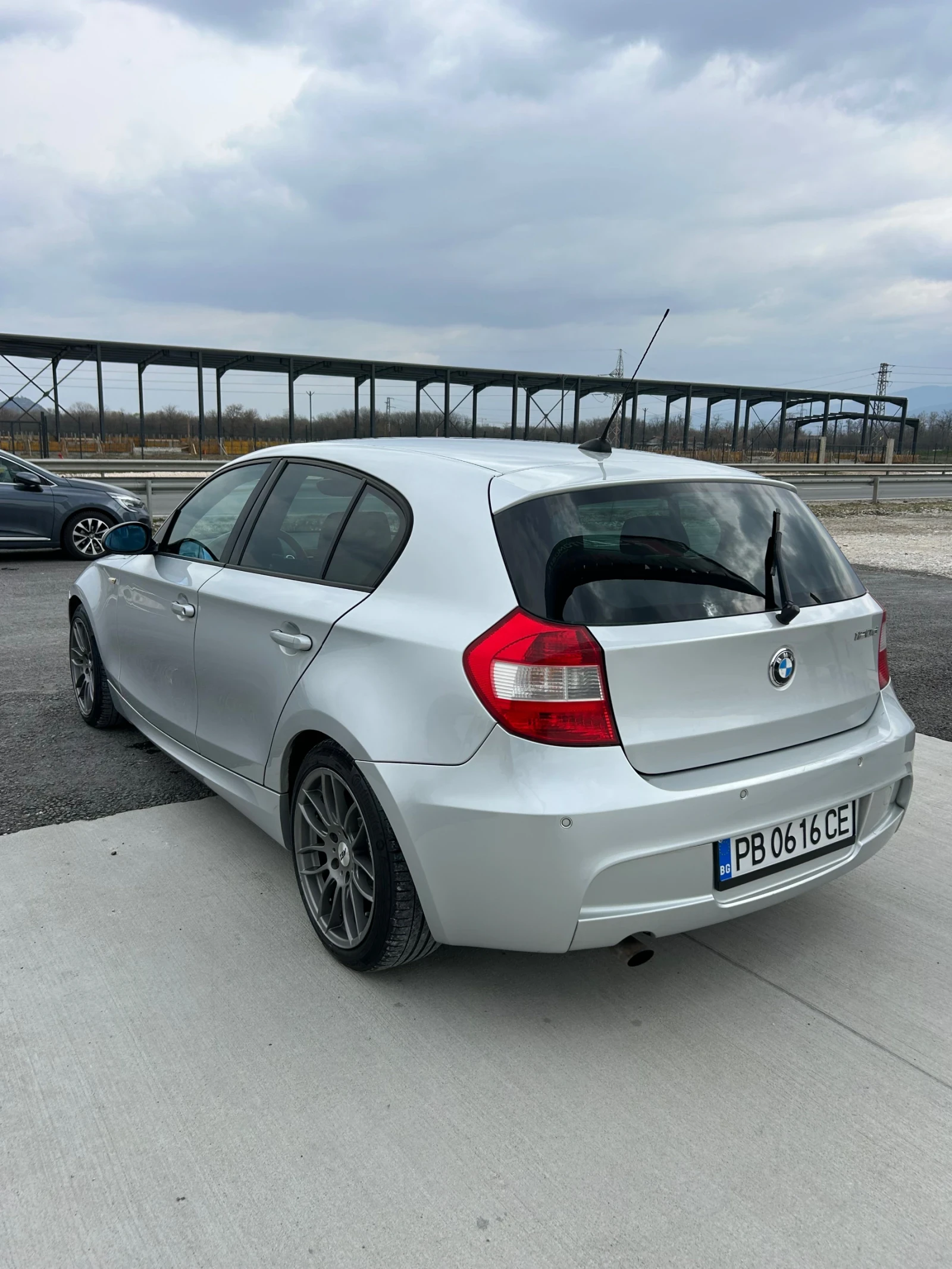 BMW 120 М47 MPACK FULL, снимка 5 - Автомобили и джипове - 53925505