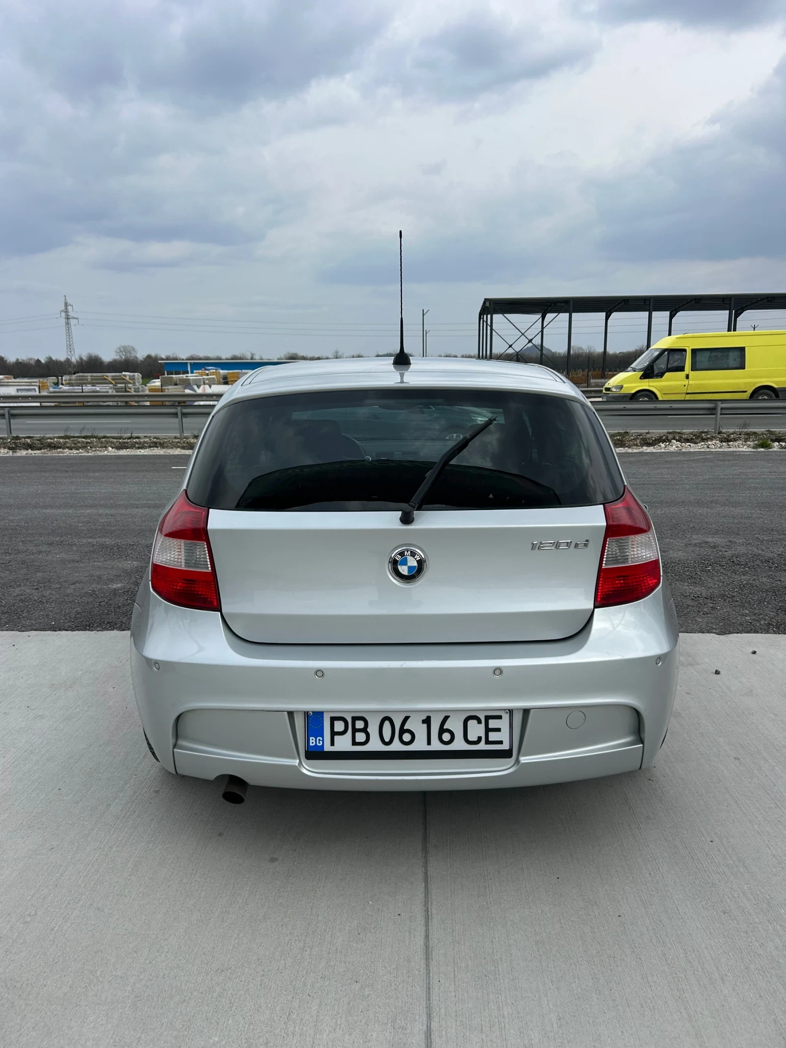 BMW 120 М47 MPACK FULL, снимка 6 - Автомобили и джипове - 53925505