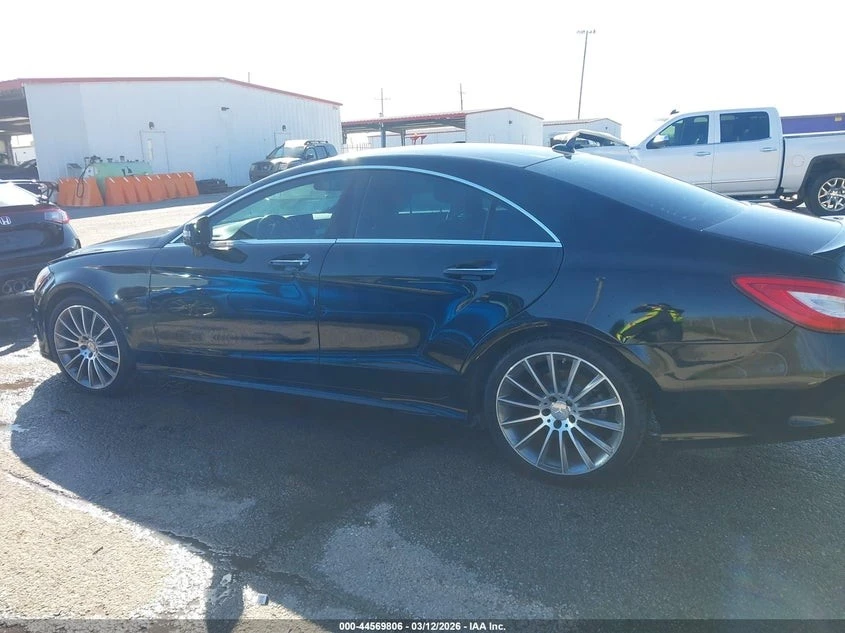 Mercedes-Benz CLS 400  С РЕГИСТРАЦИЯ & АВТО КРЕДИТ , снимка 5 - Автомобили и джипове - 54042263