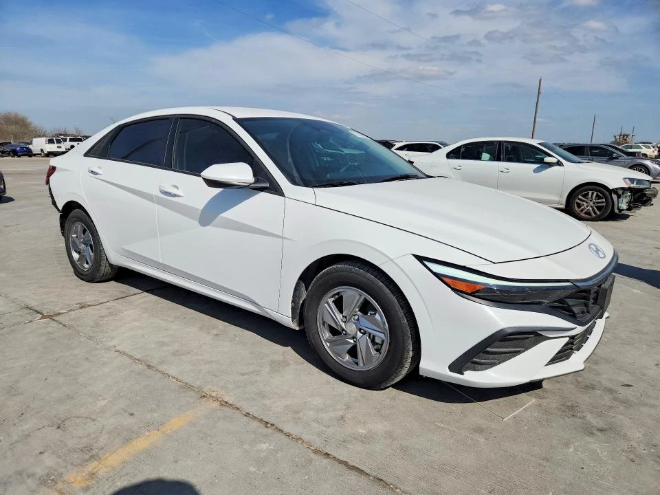 Hyundai Elantra 2.0L 4 FRONT WHEEL DRIVE | Mobile.bg � ����������� 4