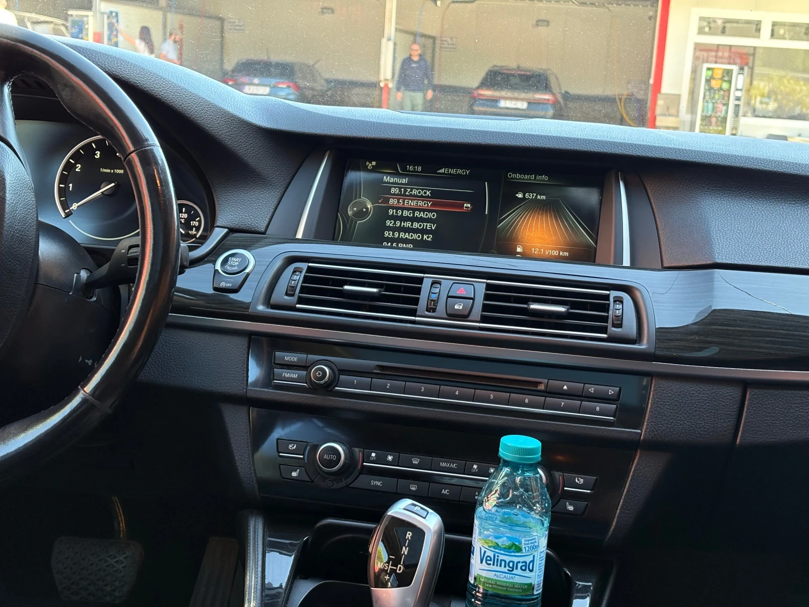 BMW 528 Xdrive, снимка 6 - Автомобили и джипове - 54818595