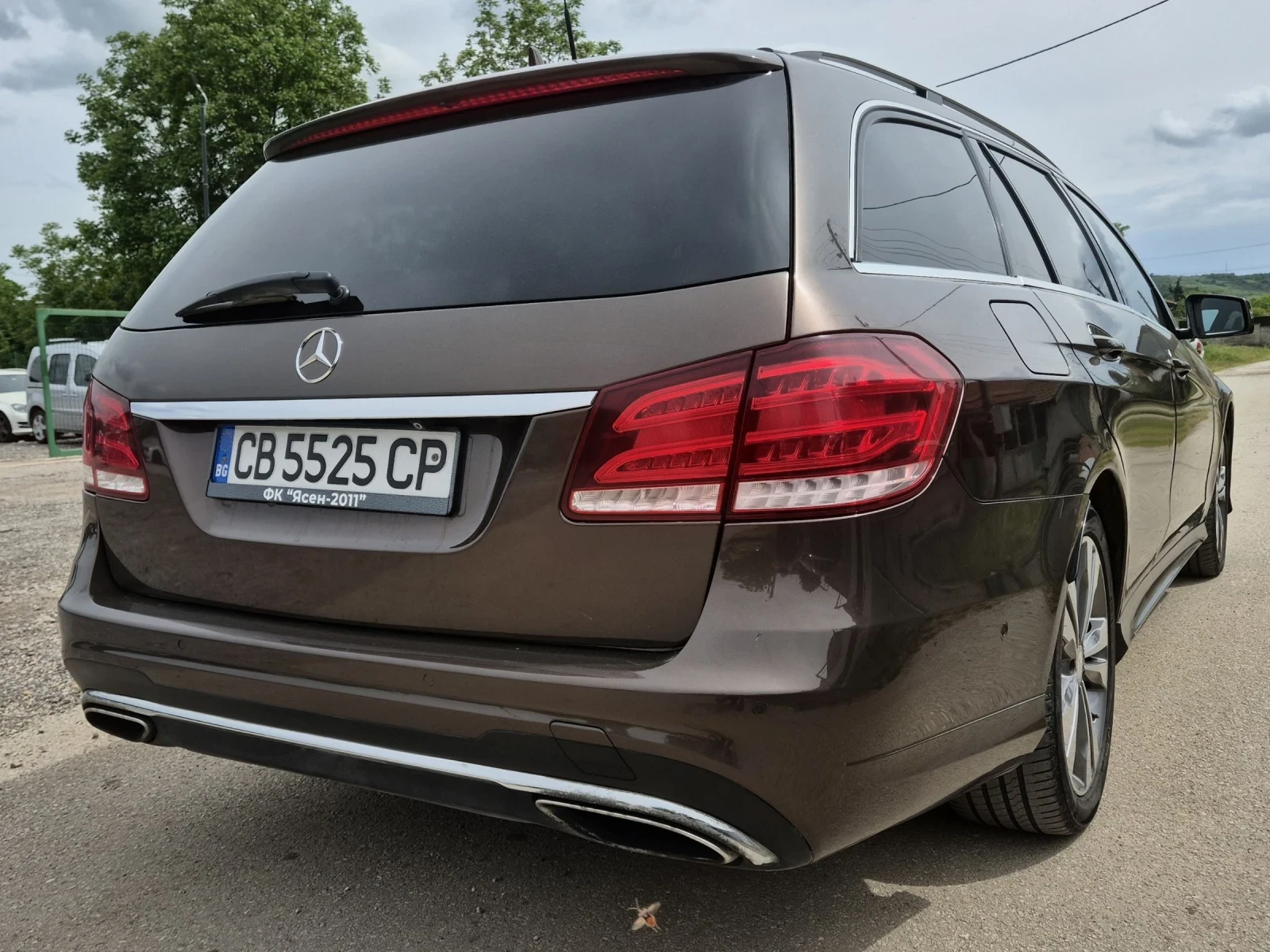 Mercedes-Benz E 220 2.2CDI AVANGARD 9G, снимка 5 - Автомобили и джипове - 54481481