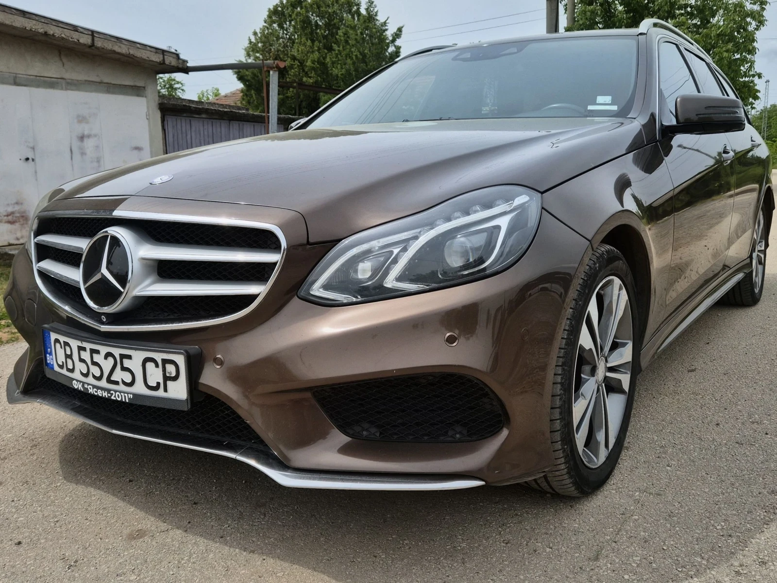 Mercedes-Benz E 220 2.2CDI AVANGARD 9G