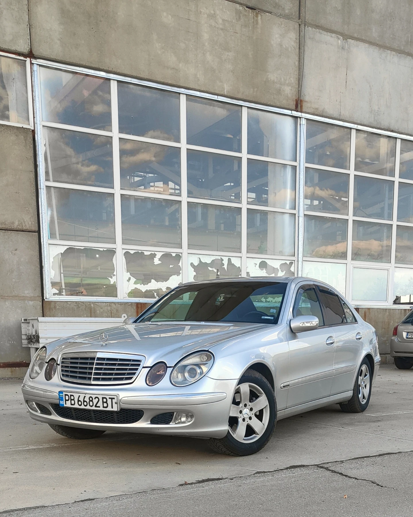 Mercedes-Benz E 220