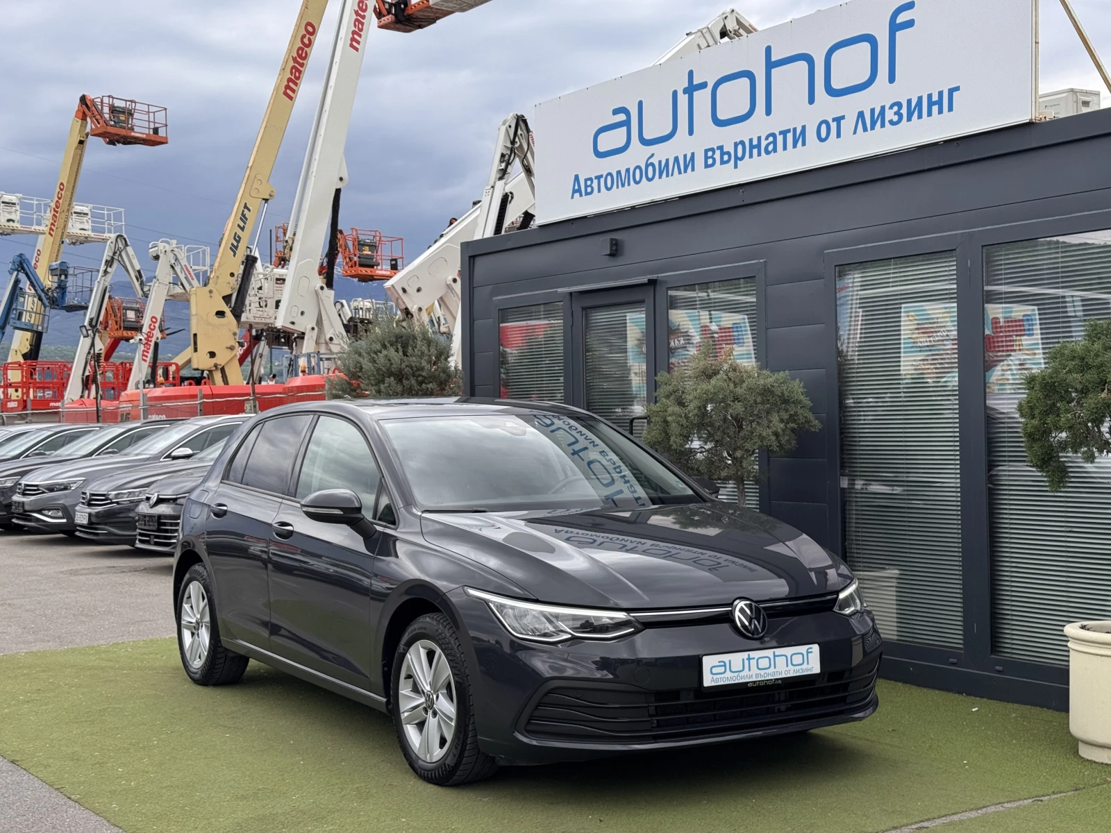 VW Golf LIFE/1.0е-TSI/110К.С./AT7, снимка 6 - Автомобили и джипове - 54620829