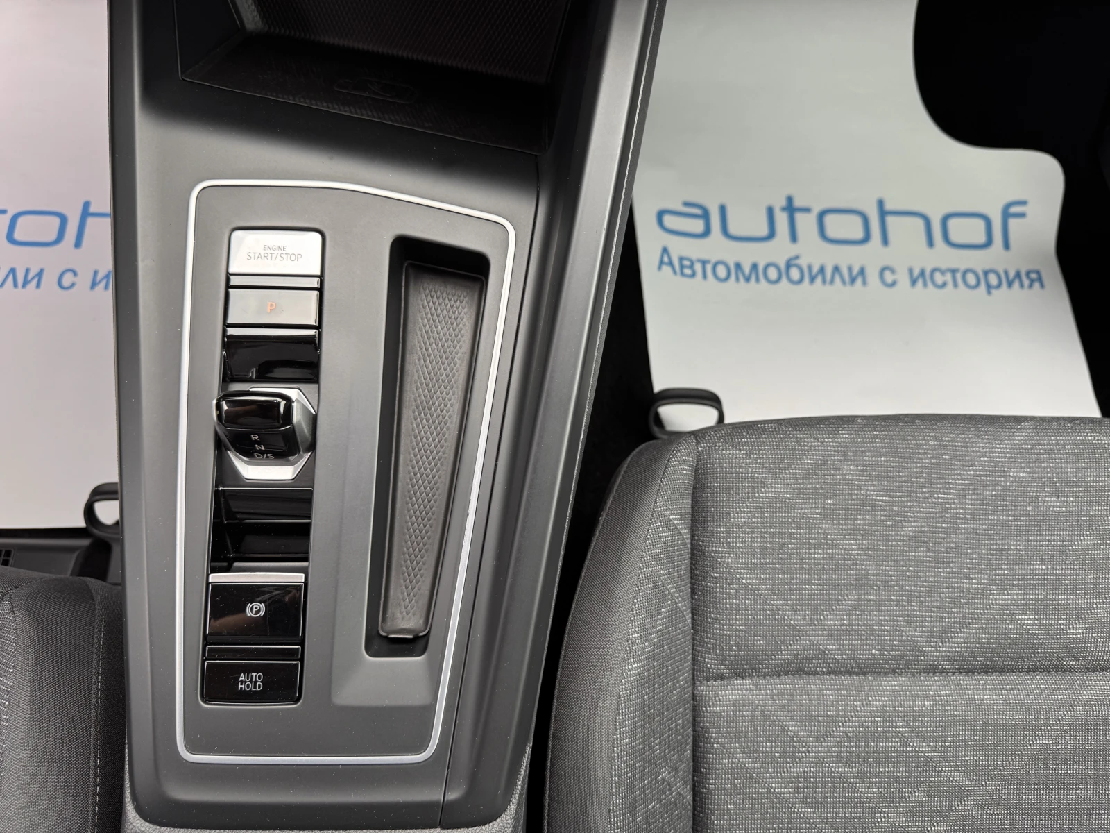 VW Golf LIFE/1.0е-TSI/110К.С./AT7, снимка 17 - Автомобили и джипове - 54620829