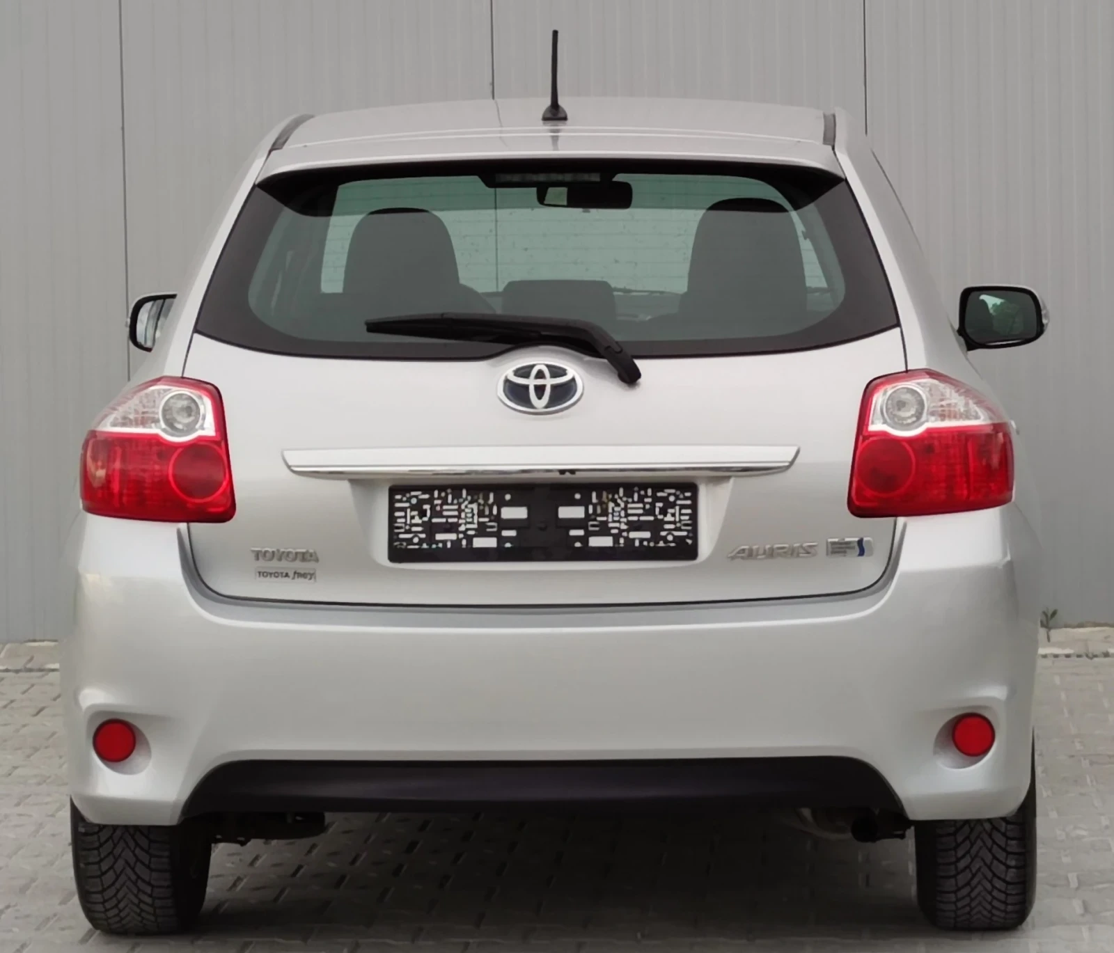 Toyota Auris 1.8 Hybrid * 99�.�*  | Mobile.bg � ����������� 5