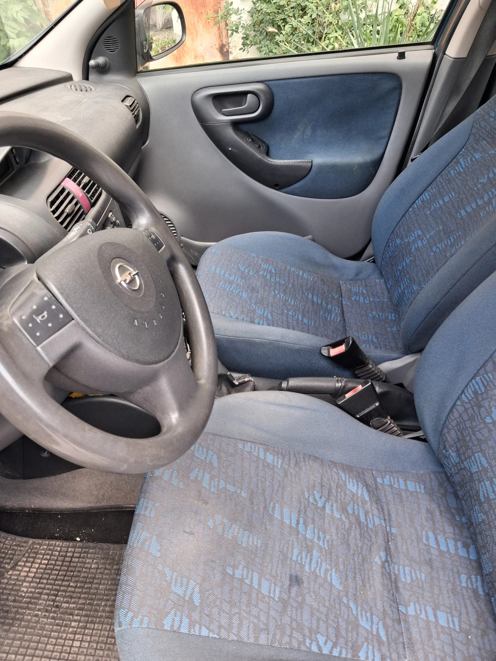 Opel Corsa, снимка 10 - Автомобили и джипове - 55394022
