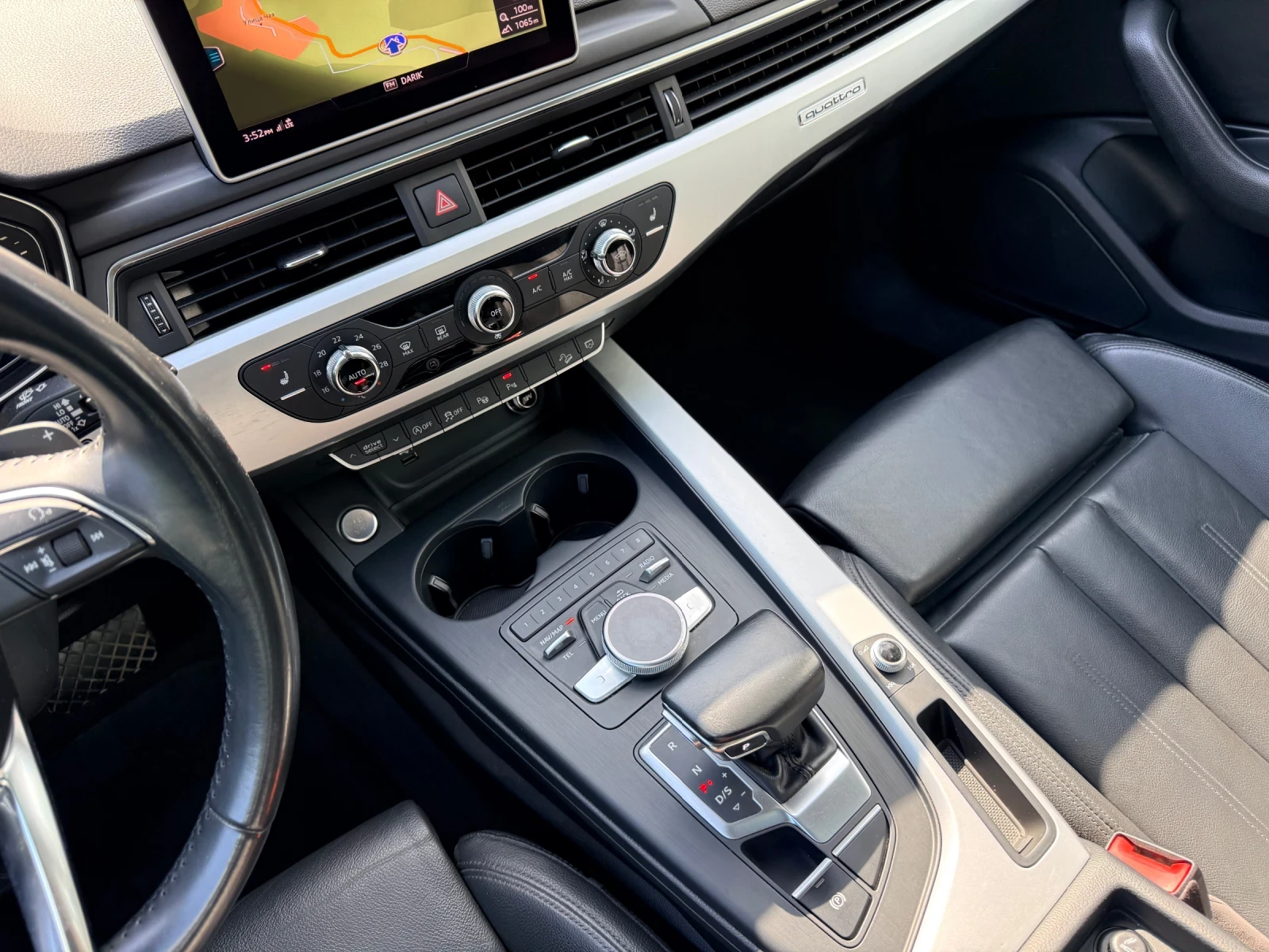 Audi A4 Allroad BMS* DISTR* CarPlay* 360 камери* ПАРК ПИЛОТ* КОЖА*, снимка 12 - Автомобили и джипове - 55418202