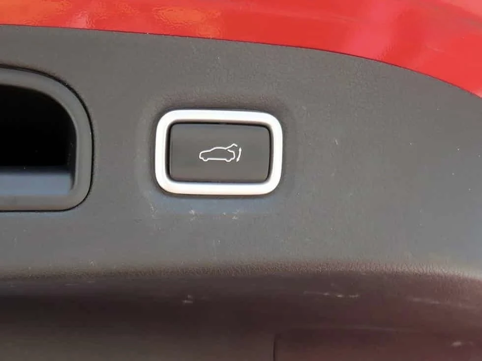 Kia Stinger 2.0 Turbo 4WD Platinum, снимка 17 - Автомобили и джипове - 55693084