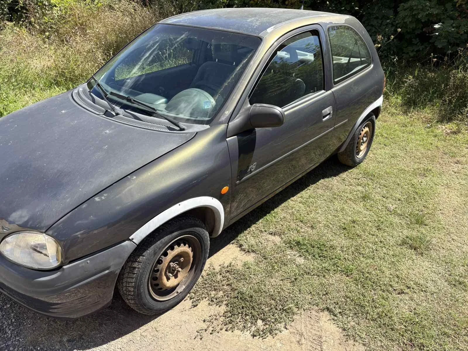Opel Corsa, снимка 2 - Автомобили и джипове - 56196064