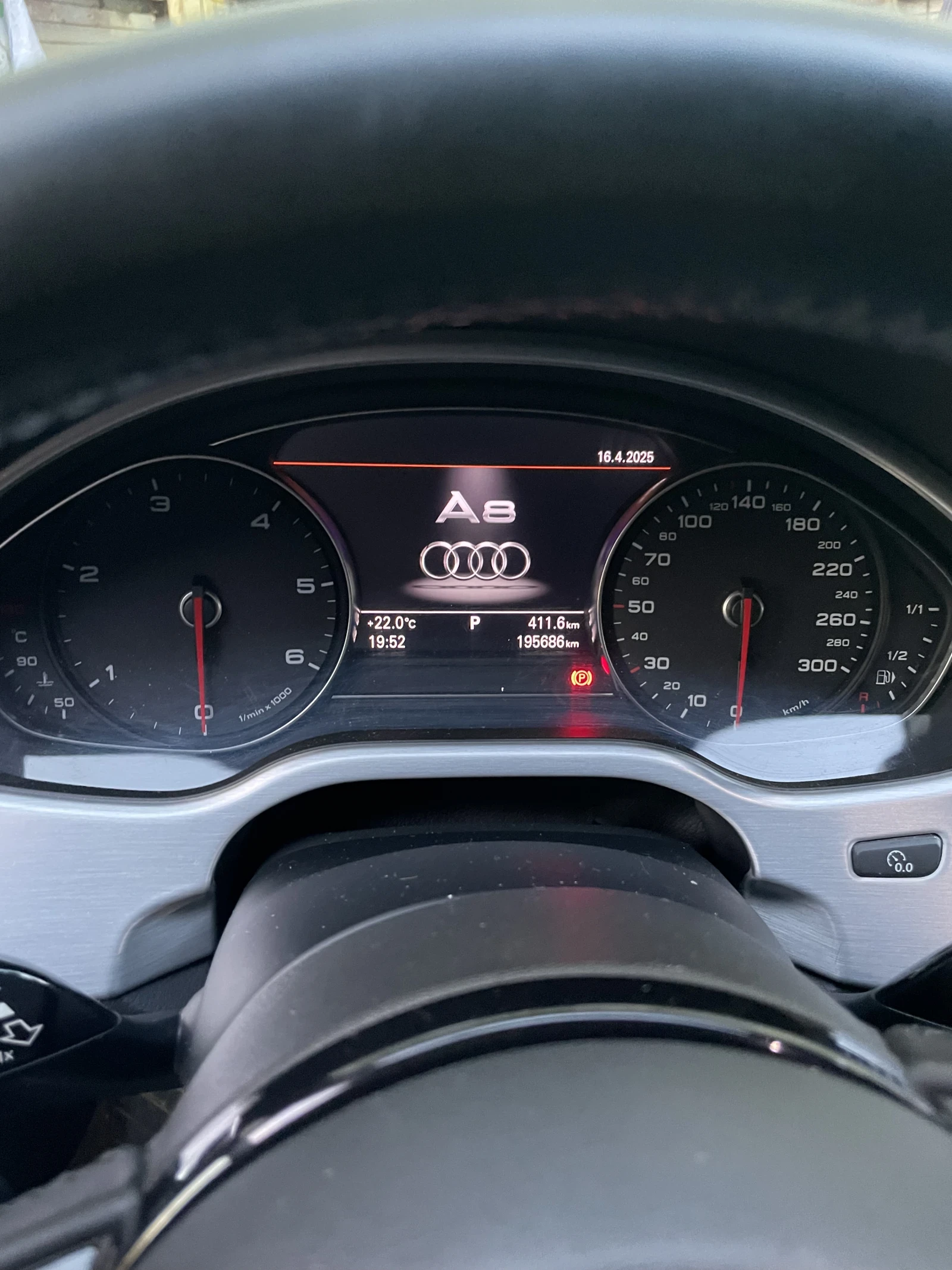 Audi A8, снимка 5 - Автомобили и джипове - 56373192