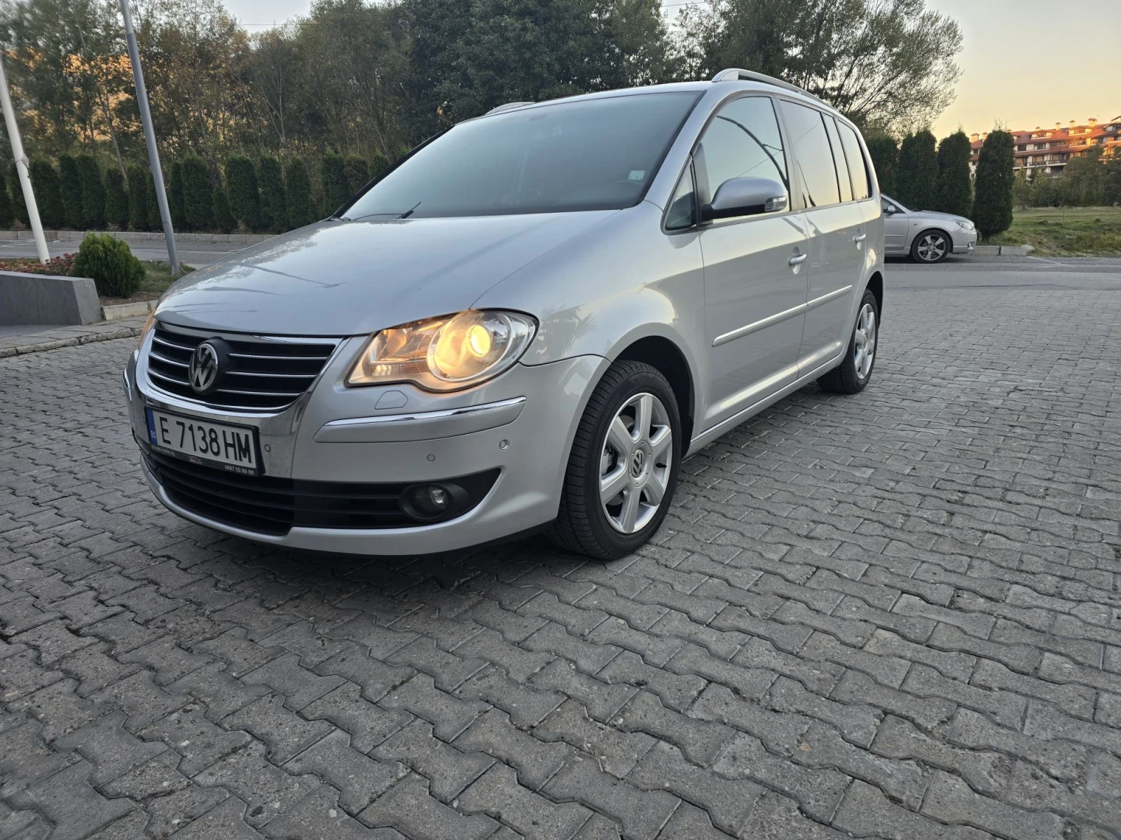 VW Touran 2.0 TDI 140 кс.BMM 7м.