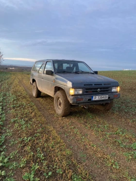 Nissan Terrano 2.7TD, снимка 2