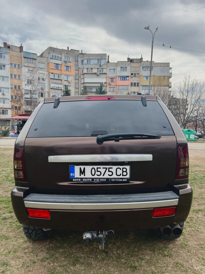 Jeep Grand cherokee HEMI Overland, снимка 3 - Автомобили и джипове - 49507227