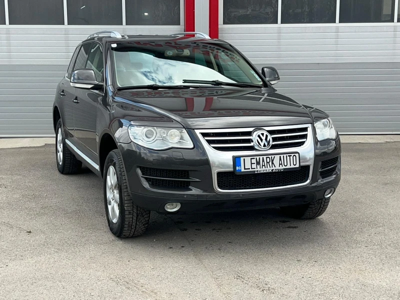 VW Touareg 3.0TDI AUTOMATIK KLIMATRONIK NAVI ЛИЗИНГ!!!, снимка 5 - Автомобили и джипове - 50289698