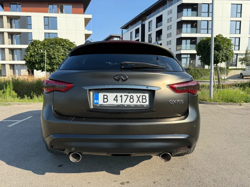 Infiniti QX70, снимка 6 - Автомобили и джипове - 51481455