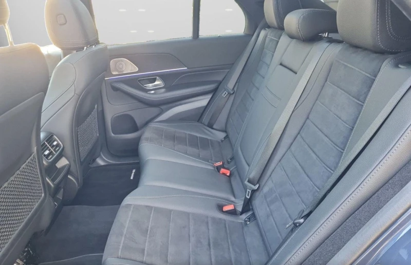Mercedes-Benz GLE 400 e/AMG/4-MATIC/FACELIFT/NIGHT/AIRMATIC/BURM/PANO/, снимка 13 - Автомобили и джипове - 51578176