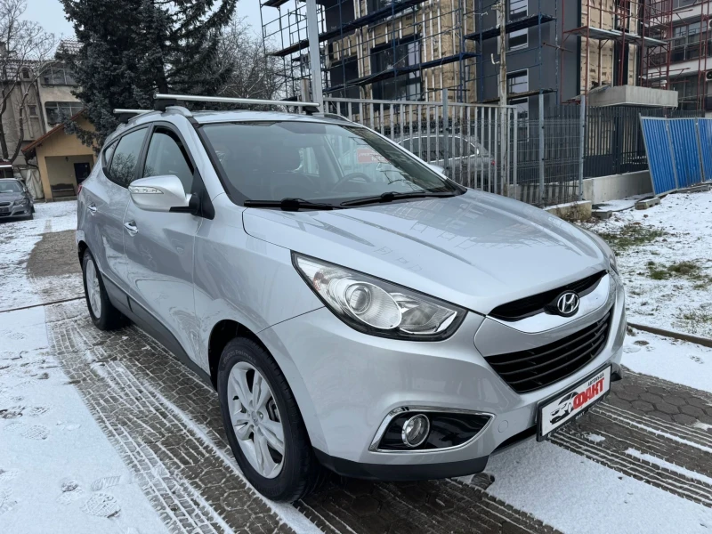 Hyundai IX35 2.0CRDi/4x4/КОЖА, снимка 2 - Автомобили и джипове - 53187097