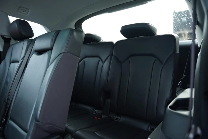Audi Q7 QUATTRO* KOMFORT* KEYLESS АвтоКредит(ЦЕНА ДО БГ), снимка 13 - Автомобили и джипове - 53435928