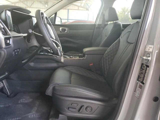 Kia Sorento 2.5L 4 All wheel drive, снимка 11 - Автомобили и джипове - 52697291