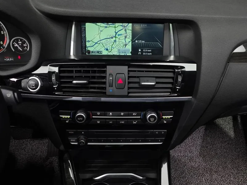 BMW X4 xDrive 20D, снимка 14 - Автомобили и джипове - 55352069